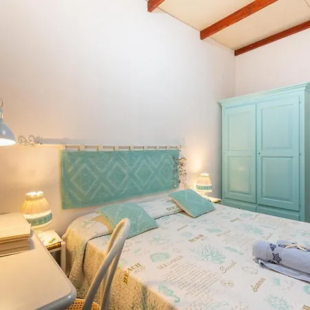 Confortevole Provenzale * SantʼAntìoco